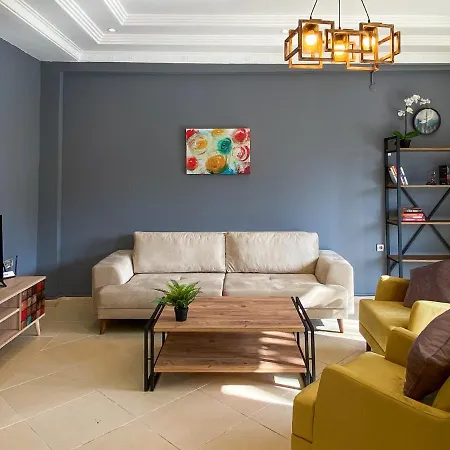Musari No 3 With Private Pool And Garden *