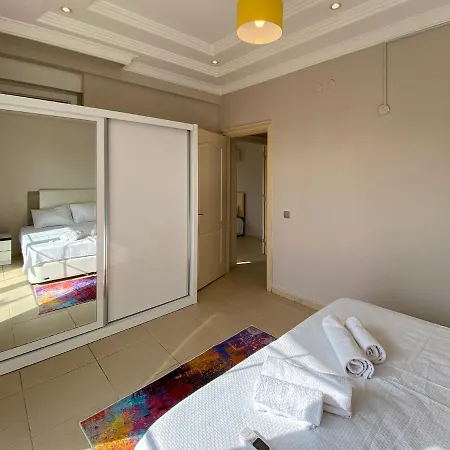 빌라 Musari No 3 With Private Pool And Garden 베렉